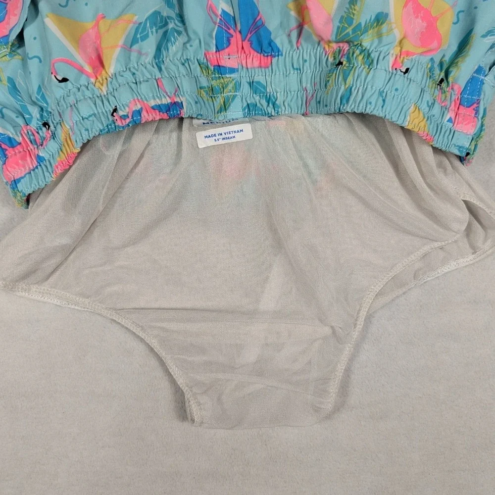 Chubbies Mens Flamingo Palm Tree Swim Trunks Blue 5.5 Inch Inseam Medium